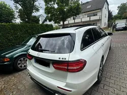 Weiß Gebraucht 2017 Mercedes E63 AMG Kombi | 19.999 €