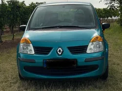 Blau Gebraucht 2005 Renault Modus Van / Kleinbus | 2.150 € (Fairer Preis)