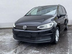 Gebraucht 2017 VW Touran Comfortline Van / Kleinbus | 13.500 € (Etwas zu teuer)