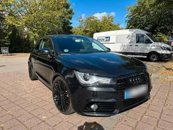 Schwarz Gebraucht 2010 Audi A1 Sportback Ambiente Kleinwagen | 6.980 €