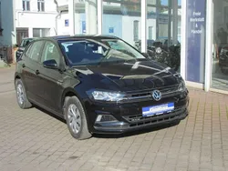 Deep black perleffekt Gebraucht 2019 VW Polo Comfortline Kleinwagen | 15.570 € (Fairer Preis)