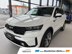 Weiss Gebraucht 2022 Kia Sorento Platinum SUV | 36.890 € (Fairer Preis)
