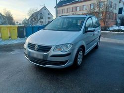 Silber Gebraucht 2010 VW Touran Van / Kleinbus | 2.800 € (Guter Preis)