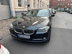 Schwarz Gebraucht 2012 BMW 520 Limousine | 10.490 €
