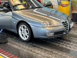 Grau Gebraucht 2004 Alfa Romeo Spider Cabrio | 6.500 € (Teuer)