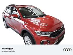 Rot Gebraucht 2024 VW T-Roc Life SUV | 20.980 € (Superpreis)