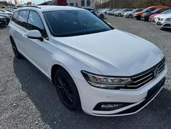 Weiß Gebraucht 2020 VW Passat Kombi | 17.880 € (Guter Preis)