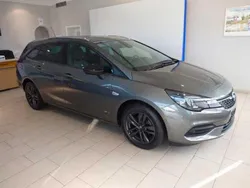 Grau Gebraucht 2021 Opel Astra Design & Tech Kombi | 16.900 € (Fairer Preis)
