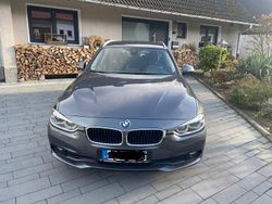 Grau Gebraucht 2017 BMW 320 Kombi | 12.900 € (Guter Preis)