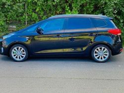 Schwarz Gebraucht 2023 Kia Carens Van / Kleinbus | 9.500 €