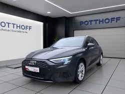 Grau Gebraucht 2024 Audi A3 Ambiente | 34.750 € (Guter Preis)