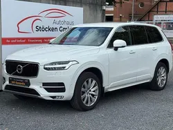 Weiß Gebraucht 2016 Volvo XC90 Momentum SUV | 24.990 € (Etwas zu teuer)
