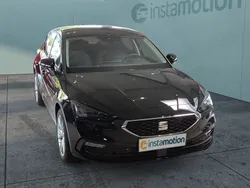 Schwarz Gebraucht 2024 Seat Leon Style Limousine | 27.790 € (Guter Preis)