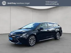 Schwarz Gebraucht 2022 Toyota Corolla Team Kombi | 23.840 € (Fairer Preis)