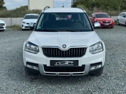 Weiß Gebraucht 2014 Skoda Yeti Active SUV | 9.900 € (Fairer Preis)