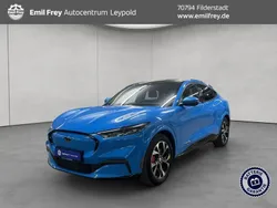 Atollblau metallic Gebraucht 2021 Ford Mustang Mach-E SUV | 38.890 € (Teuer)