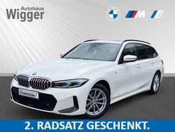 Weiss Gebraucht 2024 BMW 320 M Sport Kombi | 39.900 € (Guter Preis)