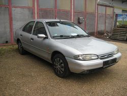 Gebraucht 1995 Ford Mondeo Ghia Limousine | 1.350 €