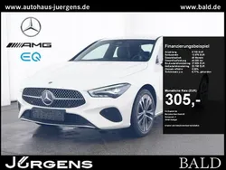 Weiss polarweiß Gebraucht 2024 Mercedes CLA200 Progressive Coupé | 32.440 € (Superpreis)
