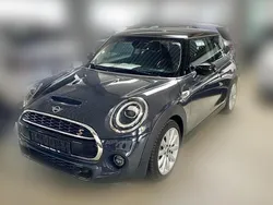 Grau Gebraucht 2019 Mini Cooper S Coupé Coupé | 19.900 €