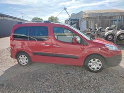 Rot Gebraucht 2010 Peugeot TePee Family Kombi | 3.500 € (Guter Preis)