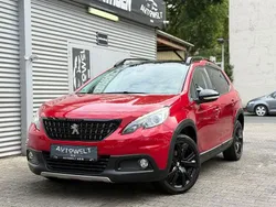 Rot Gebraucht 2017 Peugeot 2008 Allure GT-Line SUV | 9.800 € (Fairer Preis)