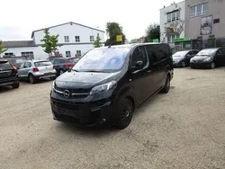 Schwarz Gebraucht 2019 Opel Vivaro Innovation Van | 14.990 € (Fairer Preis)