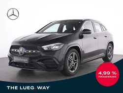 Schwarz metalliclack kosmossch Gebraucht 2024 Mercedes GLA180 AMG SUV | 37.500 € (Fairer Preis)