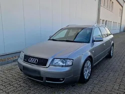 Silber Gebraucht 2002 Audi A6 Kombi | 3.500 € (Fairer Preis)
