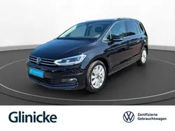 Schwarz Gebraucht 2024 VW Touran Highline Van / Kleinbus | 36.870 € (Fairer Preis)
