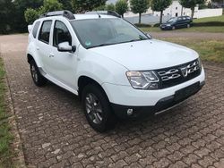 Weiß Gebraucht 2015 Dacia Duster SUV | 6.900 € (Etwas zu teuer)