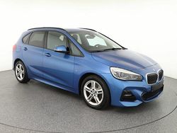 Estorilblau ii Gebraucht 2020 BMW 220 Active Tourer Shadowline Van / Kleinbus | 21.960 € (Fairer Preis)
