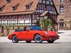 Rot Gebraucht 1983 Porsche 911SC Cabrio | 69.000 €