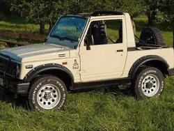 Beige Gebraucht 1992 Suzuki Samurai SUV | 7.500 €