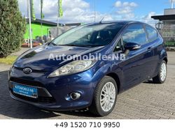 Blau Gebraucht 2012 Ford Fiesta Champions Edition Kleinwagen | 3.700 € (Fairer Preis)