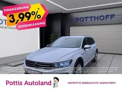 Weiss Gebraucht 2023 VW Passat Alltrack Kombi | 28.221 € (Superpreis)