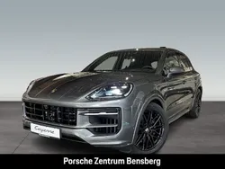 Weiß Gebraucht 2024 Porsche Cayenne SUV | 119.900 € (Superpreis)