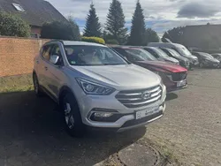 Platium silver metallic Gebraucht 2017 Hyundai Santa Fe SUV | 19.900 € (Fairer Preis)