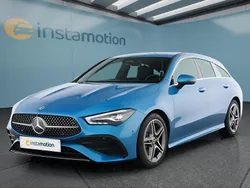 Blau Gebraucht 2024 Mercedes CLA200 Limousine | 36.249 € (Etwas zu teuer)