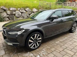 Braun Gebraucht 2020 Volvo V90 CC Kombi | 38.100 € (Superpreis)