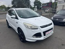 Weiß Gebraucht 2014 Ford Kuga Individual SUV | 10.900 € (Guter Preis)