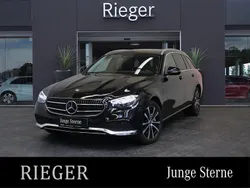 Black metallic Gebraucht 2022 Mercedes E300 Avantgarde Kombi | 33.888 € (Fairer Preis)