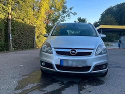 Silber Gebraucht 2005 Opel Zafira Van / Kleinbus | 1.449 € (Guter Preis)