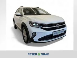 Pure white Gebraucht 2025 VW Taigo Life SUV | 24.700 € (Teuer)