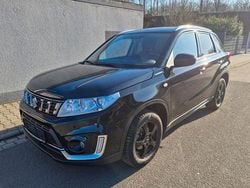 Schwarz Gebraucht 2018 Suzuki Vitara SUV | 14.750 € (Guter Preis)