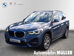 Grau Gebraucht 2021 BMW X1 Sport Line SUV | 28.450 € (Etwas zu teuer)