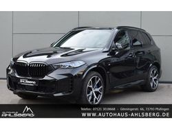 Black sapphire (metallic) Gebraucht 2024 BMW X5 M Comfort Edition SUV | 88.700 €