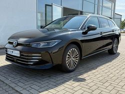 Schwarz Neu 2025 VW Passat Elegance Kombi | 44.690 € (Superpreis)
