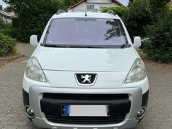 Weiß Gebraucht 2009 Peugeot Partner Tepee Van / Kleinbus | 5.700 €