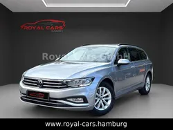 Silber Gebraucht 2023 VW Passat Business Kombi | 27.590 € (Superpreis)